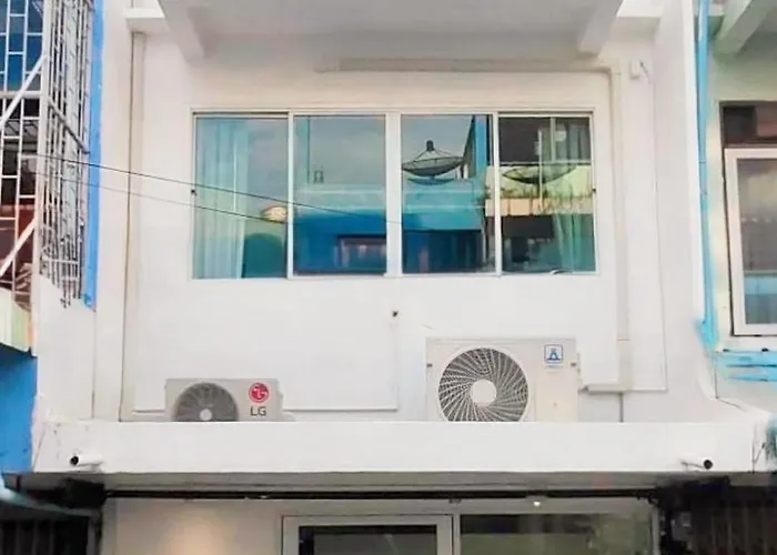 Nitichai Place, Private Sukhumvit Townhome 8pax Appartement *