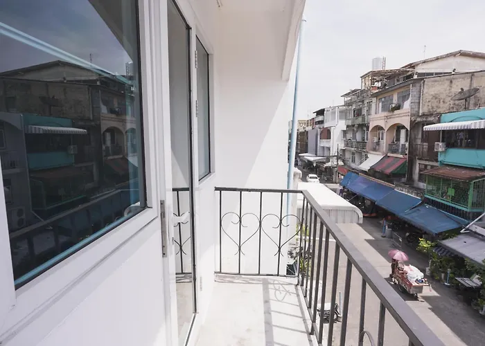 Nitichai Place, Private Sukhumvit Townhome 8pax *