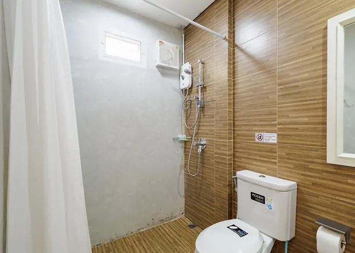 Nitichai Place, Private Sukhumvit Townhome 8pax *
